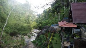 Cinnamon River Cabana