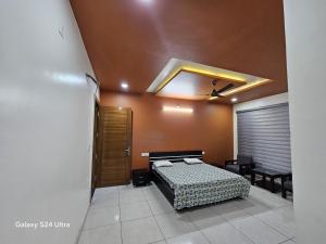 SKY high premium Luxury Premises 5BHK