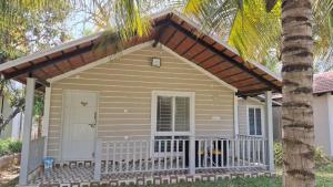 Bombe Resort Channapatna