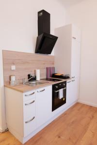 2AC Urban Harmony Cozy Stay Near Metro