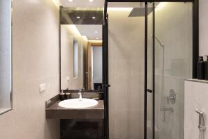 Best View 3Master Suites at Lake View Residence