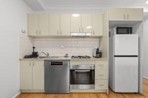 Live the Redfern Lifestyle in This 1-Bedroom Home