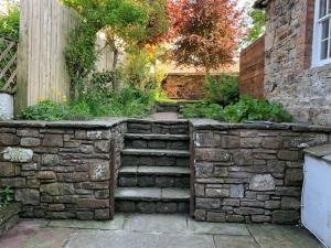 House - Sleeps 10 Pet friendly & Parking