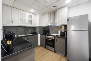 Luxury 2BR in JBR - High Floor Marina Skyline View