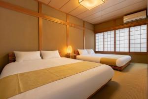 雅舍8大阪南海線岸里玉出駅1分新開業一軒家貸切100平米可駐車