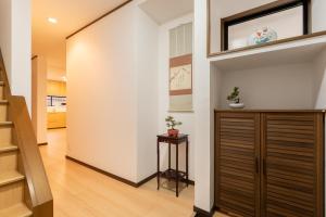 雅舍8大阪南海線岸里玉出駅1分新開業一軒家貸切100平米可駐車