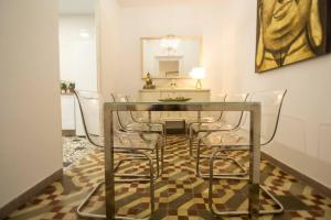 SH Casa Buda. Gran apartamento en el centro.