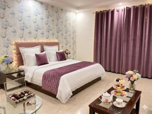 Hotel Krone Plaza Near IGI Airport Delhi