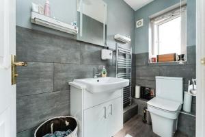 Graces Spacious Home in Ely