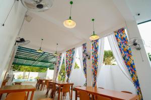 SunDay Hostel