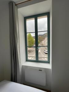 1-Appartement calme et bien rénové avec 2 chambres