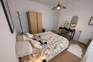 LInstant Cocoon central-parking-4prs