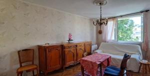 A 2 pas de la plage - 2 chambres - Wifi - Tramway - Cuisine - Climatisation