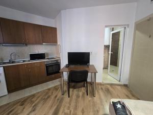 Studenski Modern Studio