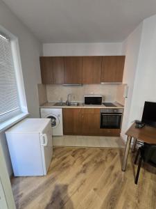 Studenski Modern Studio