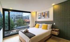The Hood 102, Modern and Luxury Apartments