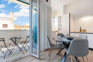 New modern apartment in Milan 200m from M4 Argonne