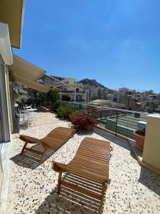 Lykavittos view - Loft Athens