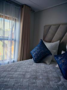 S&H GREENPARK ESTATE near OR Tambo