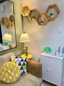 1-BR Near MOA & Airport w Netflix - Balai Teresita