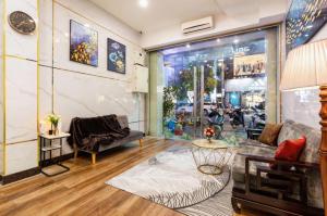 Boutique KAS Elegant Saigon