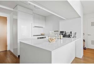 Exchange place apartment with amenities - Apartment