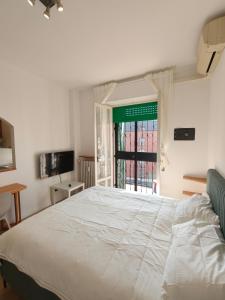 Quiet and Bright, Oasis of Peace in Milan AC, Wifi