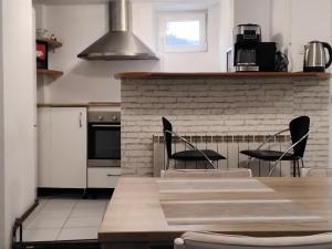 The flat of sillence Piata Romana