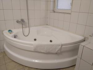 The flat of sillence Piata Romana