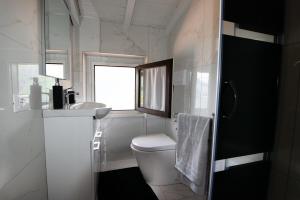 Lake Horizon Apartment 3