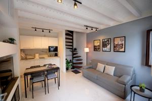 Lake Horizon Apartment 4