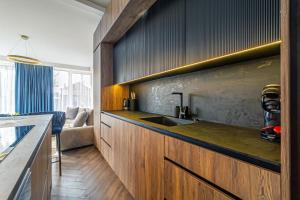 EuroLiux suites with free parking