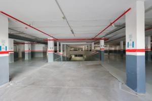 Modern Luxury Sea View, Balcony & Pool