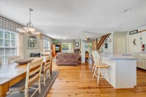 Cape Cottage - Private dock & Fire Pit