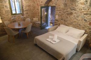Armathia Accommodation