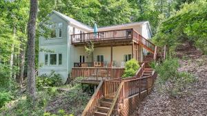 Reel Relaxed - Lakefront w Private Dock!