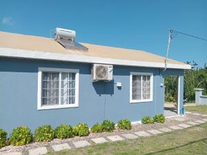 Jamaica Coastal Getaway