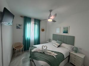 Laguna Beach Haven, WIFI, swimming pools, beach a few steps away, shops