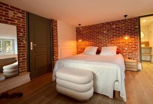 La Folie Giverny - Villa Premium - 3 Suites VIP - 8 Pièces 150M2- Centre Village - Maison privatisée -Jardin paysagé - Parking-