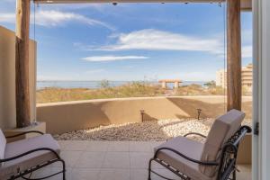 Oceanview home Puerta Cortes golf cart Included