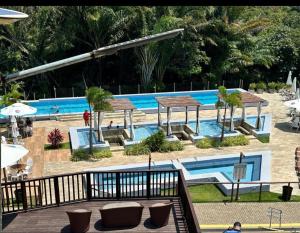 Lindo Apartamento 3 minutos da praia de cotovelo