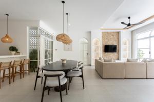 Casa Bella I