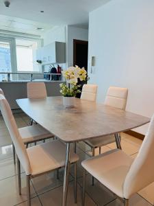 Palm Sea View - Dubai Marina- 2 Bedrooms
