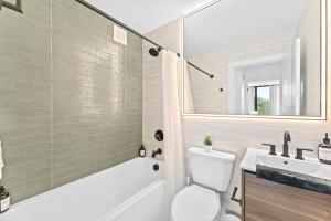 Luxury 2BR w Gym 5 min EWR Metlife NYC