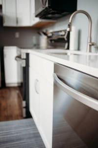 Newly Remodeled 3 Bed1 Bath Duplex - UNIT A