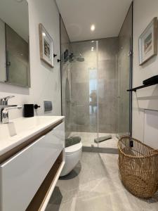 Premium Studio Apartment in Sea Point - High-end interiors & modern design