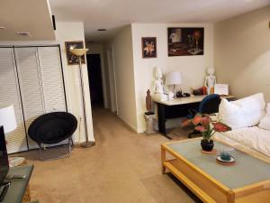 Private 2BR Guest Suite in Woodbridge