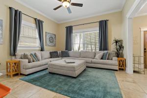 Hyde Park Townhouse+2 Apartments 5BRParkingGym
