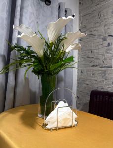 Central Stay SV Apt Walk to Historic Center