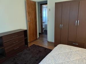 Alojamiento san Francisco de Asis -Casa equipada con estacionamiento 2 dormitorios 2 baños